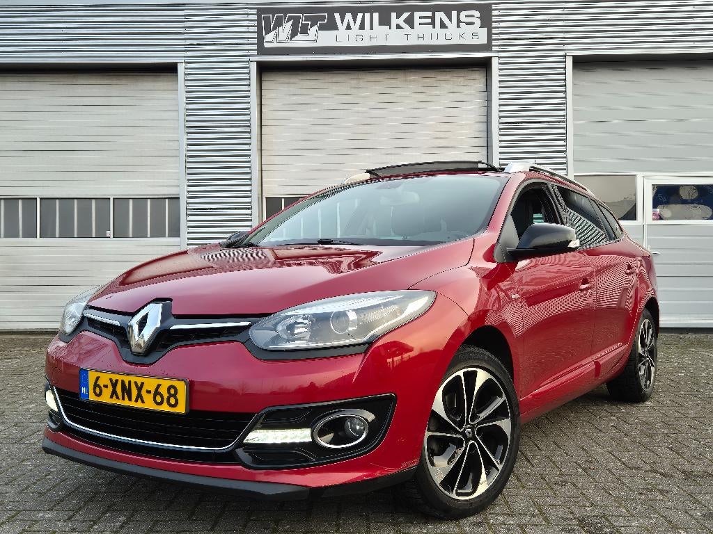 Renault Mégane Estate 1.2 TCe Bose | Panoramadak | Nwe APK, Auto's, Renault, Bedrijf, Mégane, ABS, Adaptieve lichten, Airbags