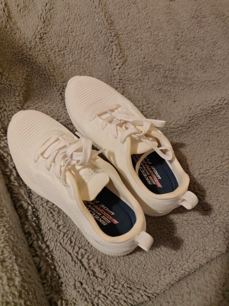 Nieuwe Skechers Bobs Memory Foam Wide Fit Instappers Maat 36, Ophalen of Verzenden