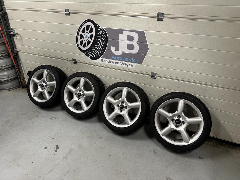 17inch Originele Mini JCW Velgen! A merk winterband! 4x100, Gebruikt, -, -, Banden en Velgen