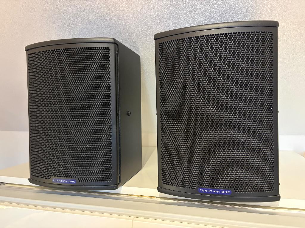 Funktion One F81 set, Overige merken, Ophalen of Verzenden, Zo goed als nieuw, 120 watt of meer