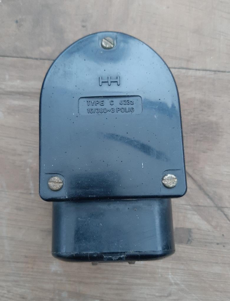 Krachtstroom Contrastekker 3 polig plat 16 Ampere 380 Volt, Doe-het-zelf en Verbouw, Elektra en Kabels, Ophalen, Zo goed als nieuw