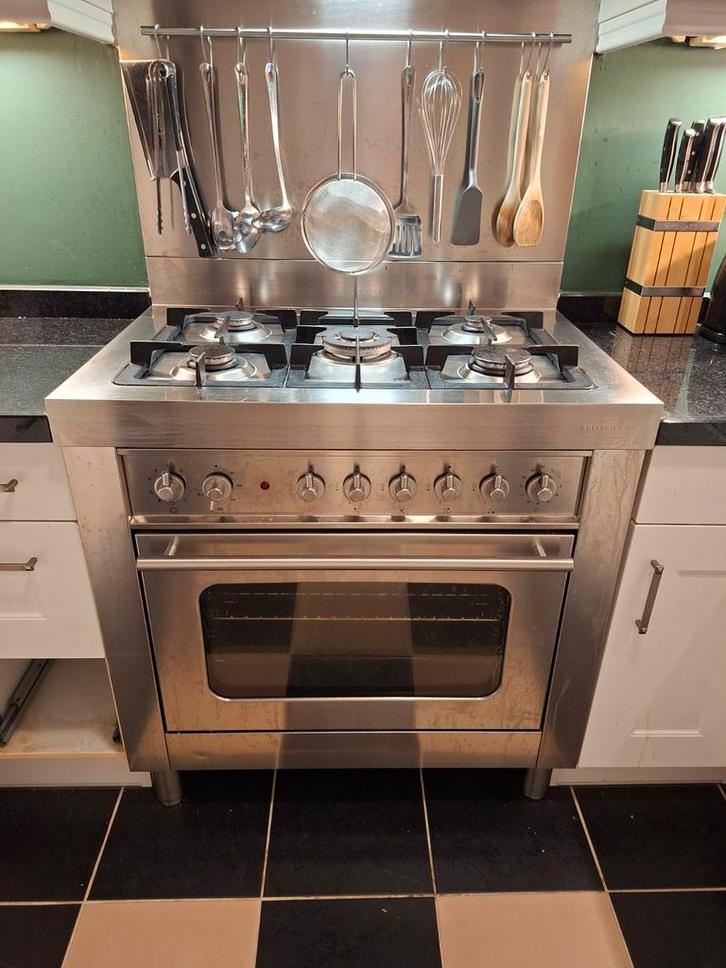 GRATIS RVS Gasfornuis met Oven - 5 Pits, Witgoed en Apparatuur, Fornuizen, Gebruikt, Vrijstaand, Gas, 5 kookzones of meer, 90 tot 95 cm