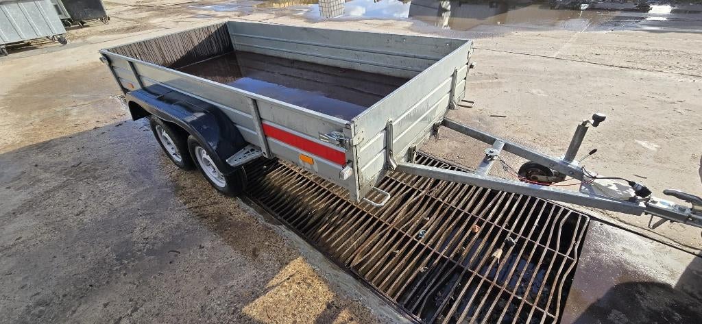 tademasser aanhanger, Ophalen