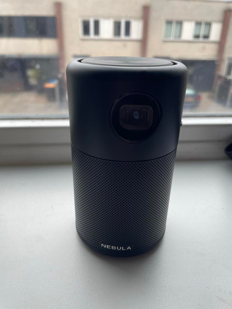 Anker Nebula Capsule Mini Projector met oplader, Ophalen of Verzenden, Zo goed als nieuw, DLP, HD (720)