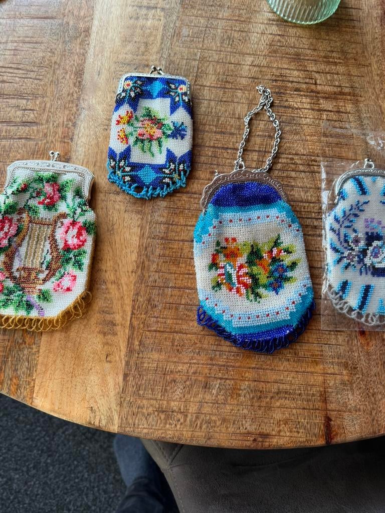 Vier kralen beursjes, Ophalen, Nieuw, Kraal