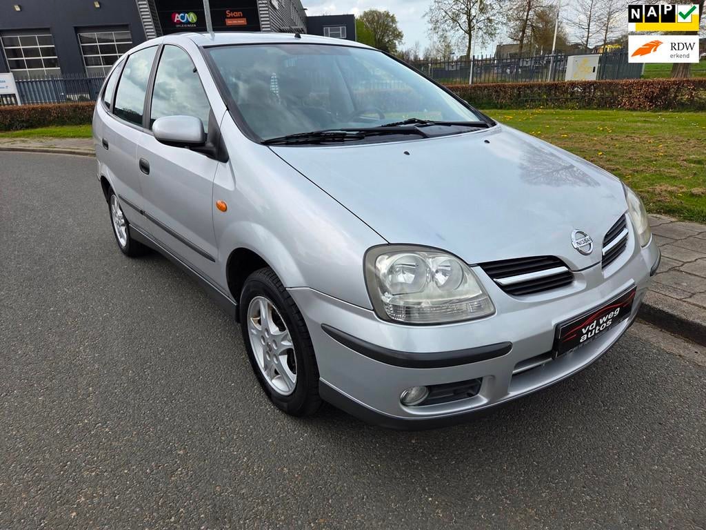 Nissan Almera Tino 1.8 Visia airco, Stof, 4 cilinders, Almera Tino, 116 pk