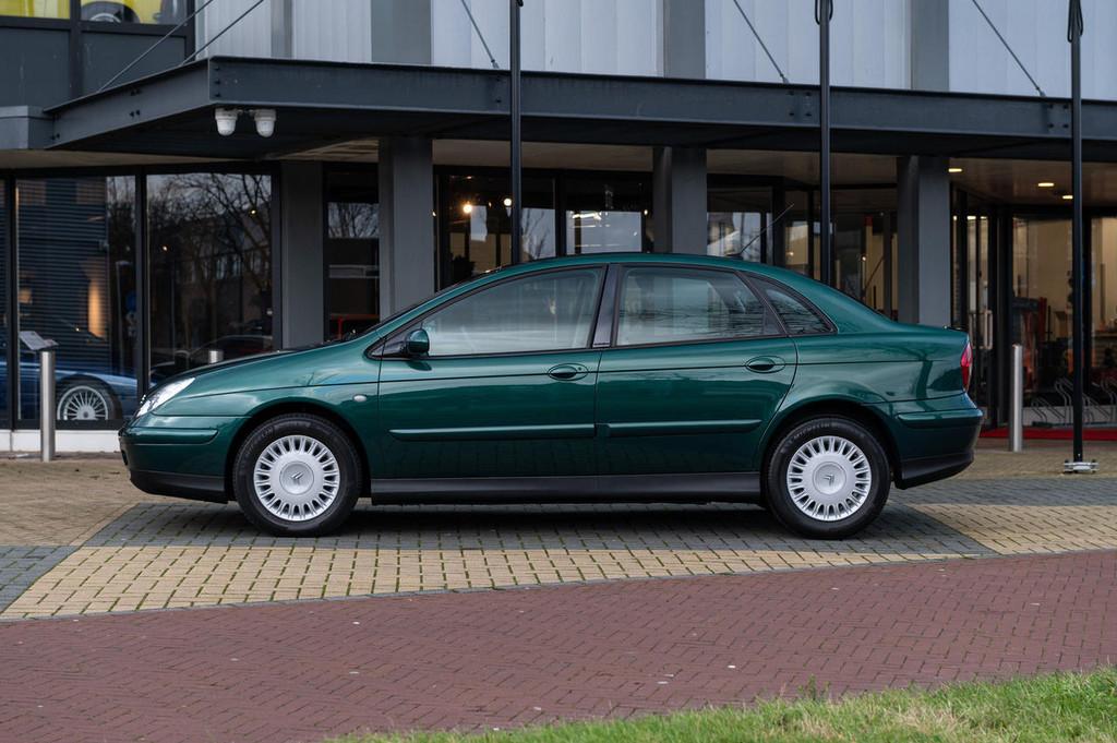 Citroën C5 3.0 V6 EXCLUSIVE (bj 2001), Voorwielaandrijving, Overige kleuren, Bedrijf, Handgeschakeld