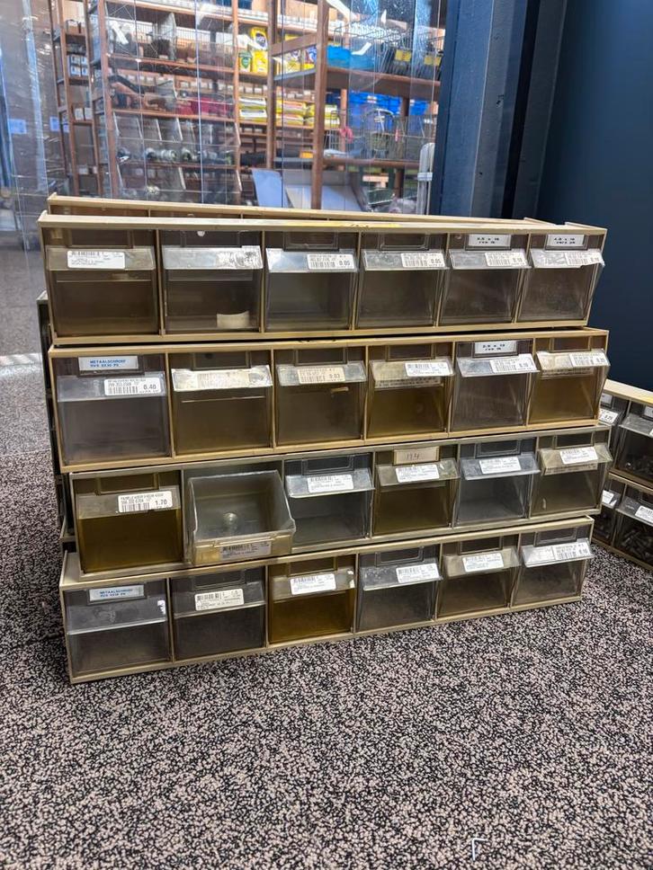 Kantelbakjes voor opslag, Hobby en Vrije tijd, Knutselen, Gebruikt, Gereedschap of Toebehoren, Ophalen of Verzenden