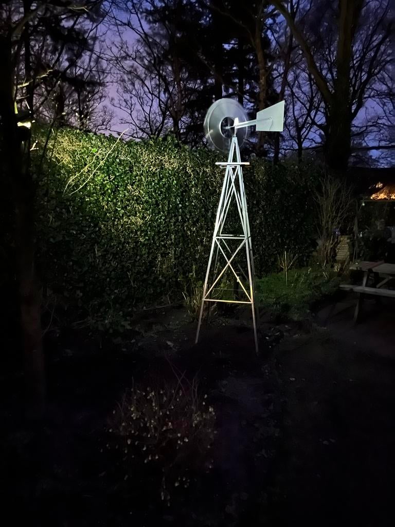 Mooie sier windmolen, kogelgelagerd, nieuw in doos, Tuin en Terras, Windwijzers en Windmolens, Ophalen of Verzenden, Nieuw