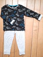 HEMA pyjama zwart met dino's maat 98 / 104, Kinderen en Baby's, Kinderkleding | Maat 98, Ophalen of Verzenden, Hema, Jongen, Nacht- of Onderkleding