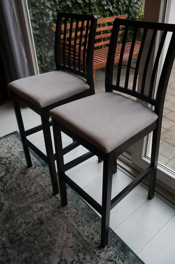 Ikea Ekedalen barstoelen, Huis en Inrichting, 2 krukken, Ophalen, 90 cm of meer