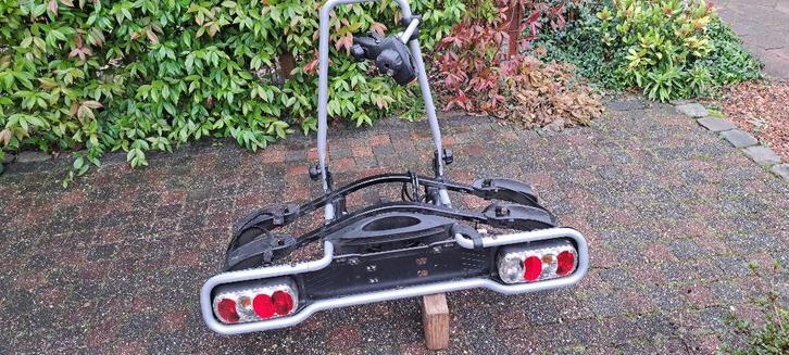 Thule Fietsendrager voor afneembare trekhaak, Auto diversen, Fietsendragers, Gebruikt, Trekhaakdrager, 2 fietsen, Ophalen