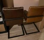 Gratis af te halen: 2 Industriële stoelen (opknappers), Ophalen, Gebruikt, Twee, Bruin