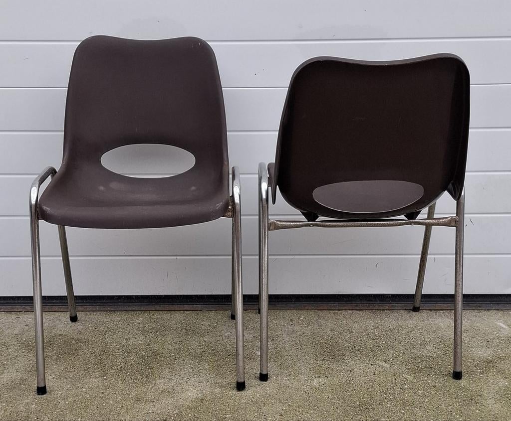 130 x Kuipstoelen kantine stoelen cafestoelen kunststof cafe, Ophalen of Verzenden, Zo goed als nieuw, Kunststof, Vijf, Zes of meer stoelen