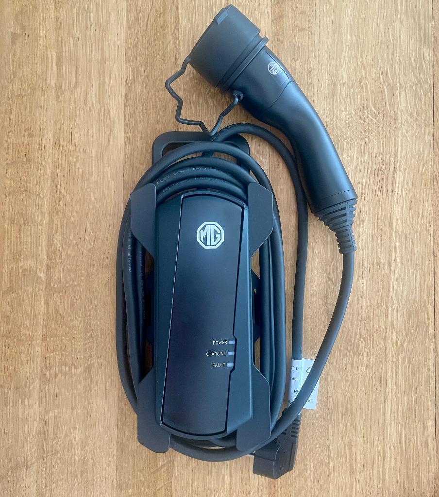 MG universele Type 2 EV PHEV oplader – 230V - ALLE EV PHEV's, Auto diversen, Laadpalen, Ophalen of Verzenden, Nieuw, Laadpaal en Laadkabel