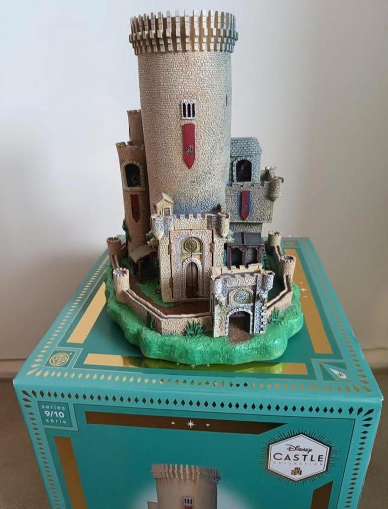 Disney Castle Collection Beeld  Limited Edition Merida Brave, Verzamelen, Disney, Ophalen of Verzenden, Nieuw, Beeldje of Figuurtje