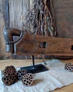 12962 PD Uniek oud houten paard XL, Verzenden