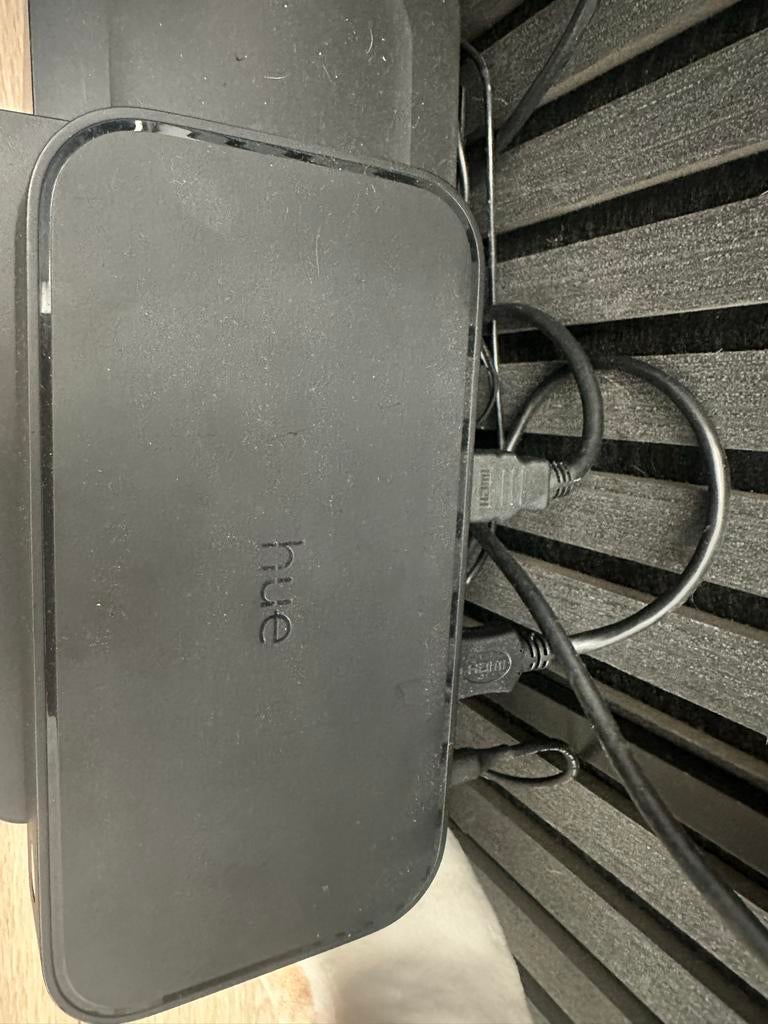 Philips Hue Play HDMI Sync Box 8K, Ophalen of Verzenden, Zo goed als nieuw