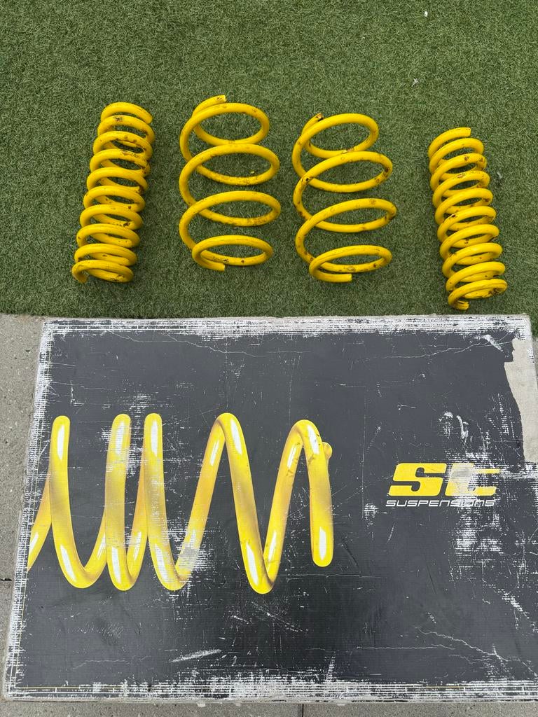 BMW F30/F20 verlagingsveren en spacers inc bouten, Ophalen of Verzenden, Gebruikt, BMW