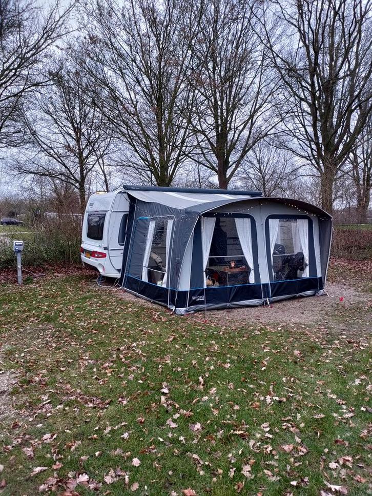 Isabella Ventura Air, Caravans en Kamperen, Voortenten en Luifels, Zo goed als nieuw, Ophalen of Verzenden