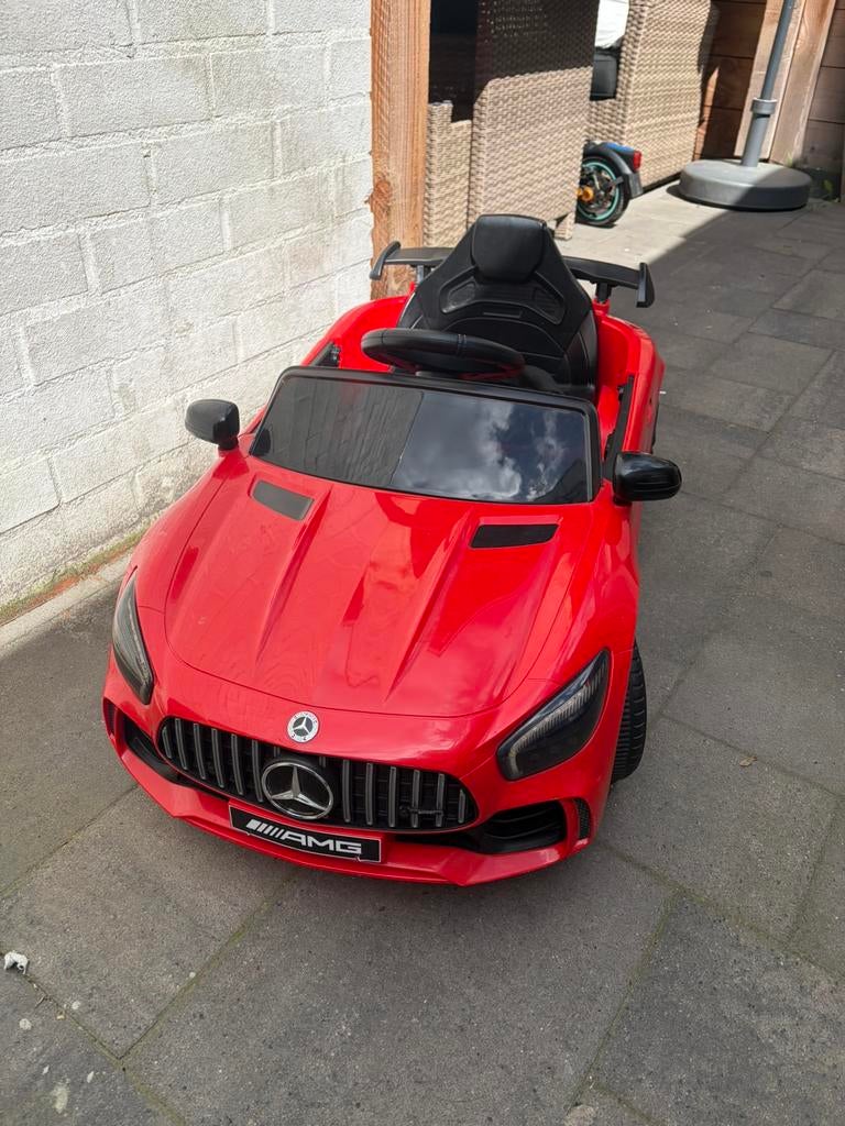 Elektrische kinderauto Mercedes, Ophalen, Zo goed als nieuw