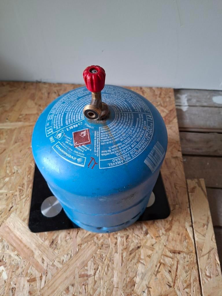 Gasfles campingaz 907 halfvol, Ophalen