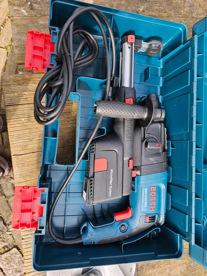 Bosch GBH 2-23 REA Boorhamer - Ongebruikt, Nieuwstaat, Doe-het-zelf en Verbouw, Gereedschap | Boormachines, Nieuw, Boor- en/of Breekhamer