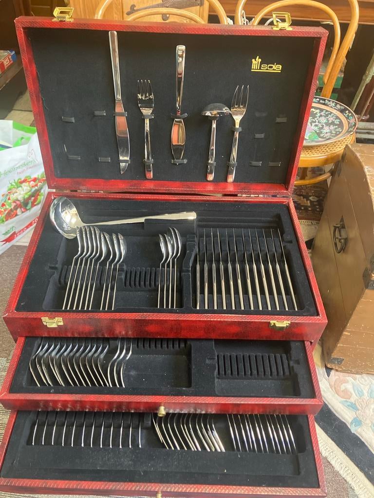 Sola bestekset in houten kist, Antiek en Kunst, Antiek | Bestek, Ophalen