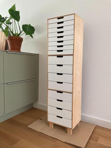 IKEA ‘Sture’ ladekast beschikbaar voor biedingen