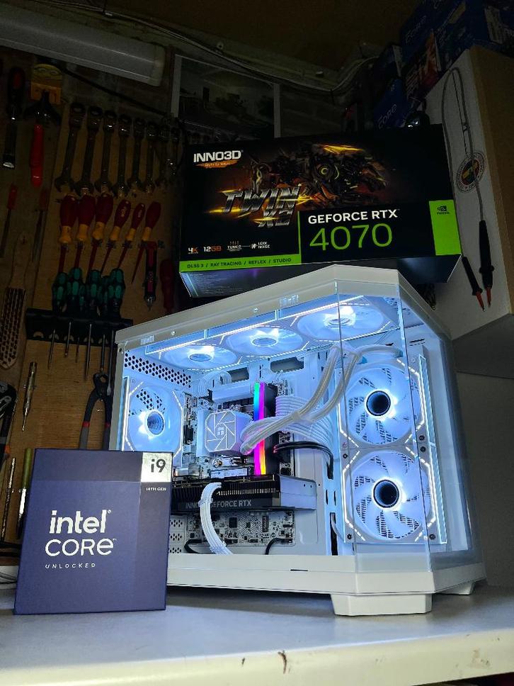 [NIEUW] Game PC | I9 14900K | RTX 4070 | 64GB DDR5, Computers en Software, Desktop Pc's, Nieuw, 4 Ghz of meer, SSD, 64 GB of meer