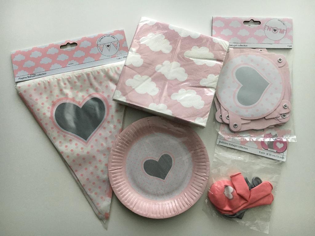 Pakketje feestartikelen wolken+hart roze | geboorte meisje, Ophalen of Verzenden, Nieuw, Feestartikel, Geboorte of Huwelijk