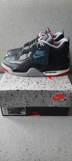 Jordan 4 Bred Reimagined - maat 43, Zwart, Nieuw, Ophalen of Verzenden, Sneakers of Gympen