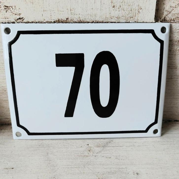 emaille huisnummer 70 €10,00, Antiek en Kunst, Curiosa en Brocante, Ophalen
