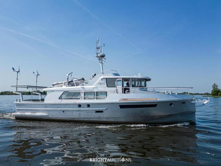 GLOBEMASTER 50 LRX, Watersport en Boten, Motorboten en Motorjachten, Zo goed als nieuw, Aluminium, 12 meter of meer, Diesel, Binnenboordmotor
