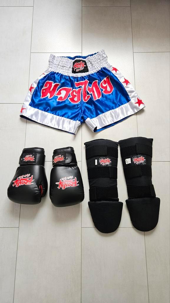 Ronin Kickboks Set - Handschoenen, Broek, Scheenbeschermers, Sport en Fitness, Vechtsporten en Zelfverdediging, Zo goed als nieuw