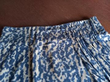 Tricot rokje van " Claudia Sträter m 40 beschikbaar voor biedingen