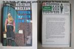 002 - Poppen aan een touwtje - Alistair Maclean, Alistair MacLean, Ophalen of Verzenden, Zo goed als nieuw, Nederland