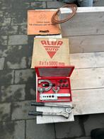 Felsapparaat voor enkele en dubbele kragen, Auto diversen, Autogereedschap, Ophalen of Verzenden, Zo goed als nieuw