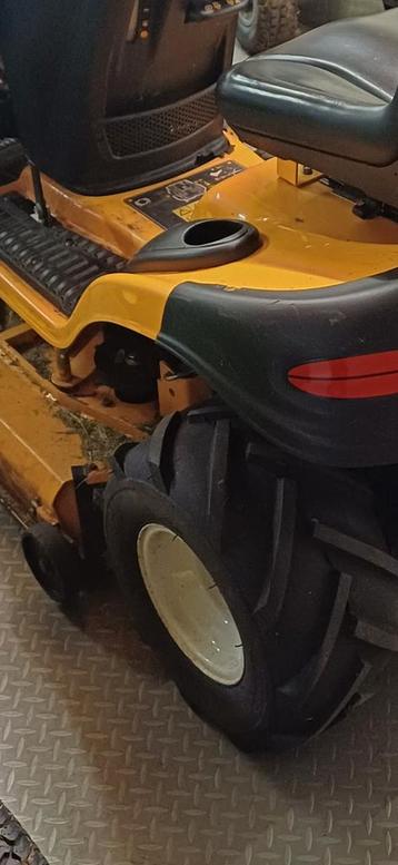 Komt binnen....Cub Cadet Ruwterreinmaaier 22pk beschikbaar voor biedingen