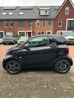 Smart ForTwo 0.9 66KW Coupe AUT 2017 Zwart, Auto's, Smart, 898 cc, 840 kg, Zwart, Origineel Nederlands