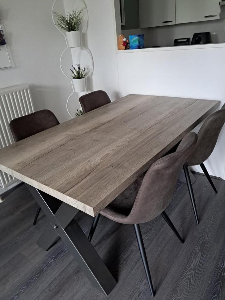 Formula eettafel antracite silver softyl stoelen (a-meubel), Huis en Inrichting, Tafels | Eettafels, Zo goed als nieuw, 50 tot 100 cm