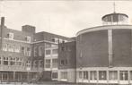 Raamsdonkveer  St. Theresia-Ziekenhuis Achterzijde Klooster, Verzamelen, Ansichtkaarten | Nederland, Gelopen, Ophalen of Verzenden