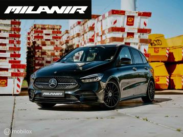 Mercedes B-klasse 180 AMG Line |Pano |Memory |Stoelkoeling beschikbaar voor biedingen