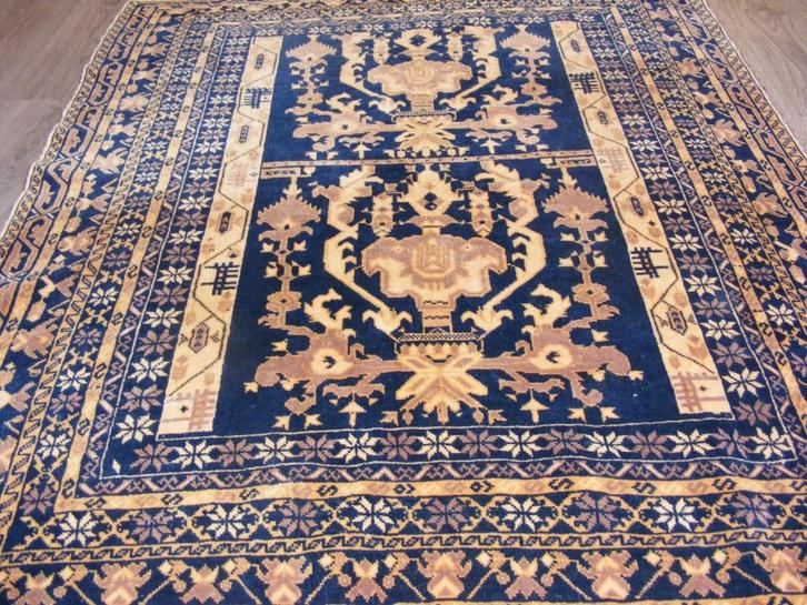 Handgeknoopt Perzisch Tapijt  Herat .uniek Maat:1.00X1.37.m, Huis en Inrichting, Stoffering | Tapijten en Kleden, Zo goed als nieuw