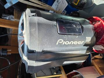 Pioneer 200W Subwoofer beschikbaar voor biedingen