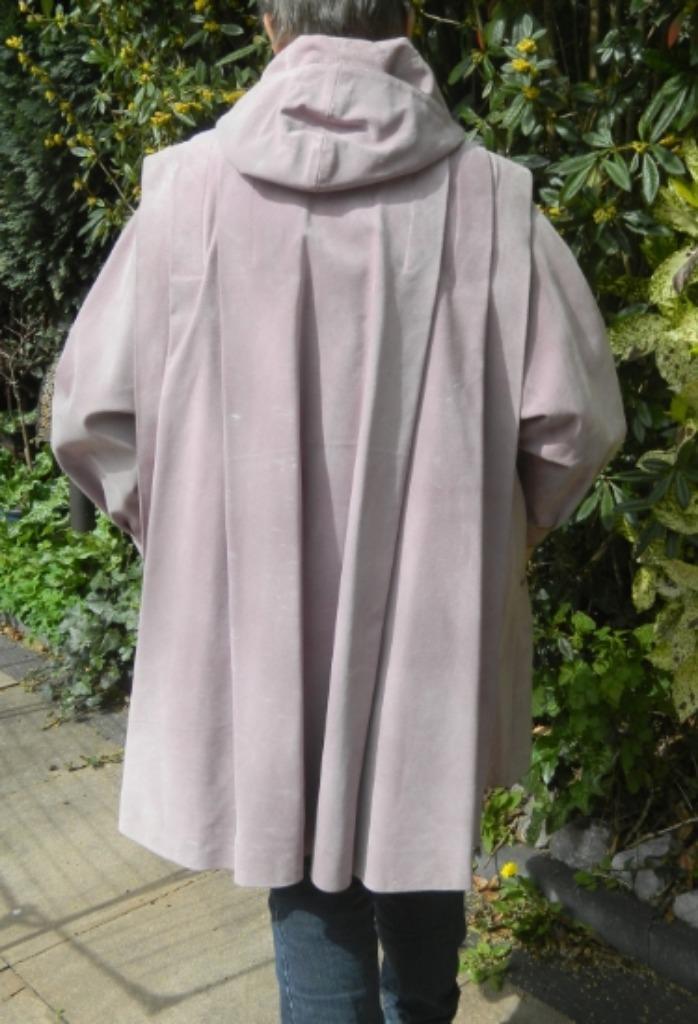 Haute couture jas van Frank Govers, Kleding | Dames, Jasjes, Kostuums en Pakken, Zo goed als nieuw, Jasje, Overige kleuren, Ophalen