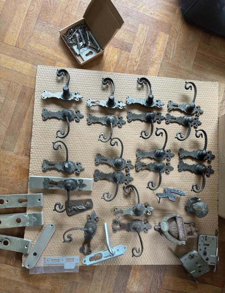 Rustiek deurbeslag collectie krulklinken, deurklopper…, Doe-het-zelf en Verbouw, Hang- en Sluitwerk, Gebruikt, Klink of Kruk, IJzer