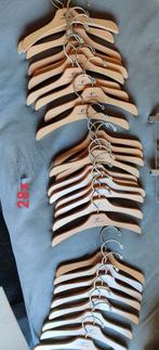 Babykledinghangers peuter kledinghangers 28x knijpers 9x, Kinderen en Baby's, Overige Kinderen en Baby's, Ophalen of Verzenden