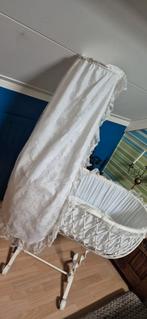 Wiegje klassiek, Kinderen en Baby's, Babywiegjes en Ledikanten, Ophalen, Zo goed als nieuw, Wieg
