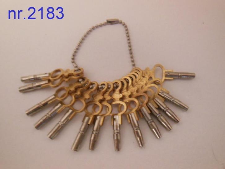 Compleet set zakhorloge sleutels 14 maten 0,95 - 2,00 mm., Antiek en Kunst, Antiek | Klokken, Ophalen of Verzenden
